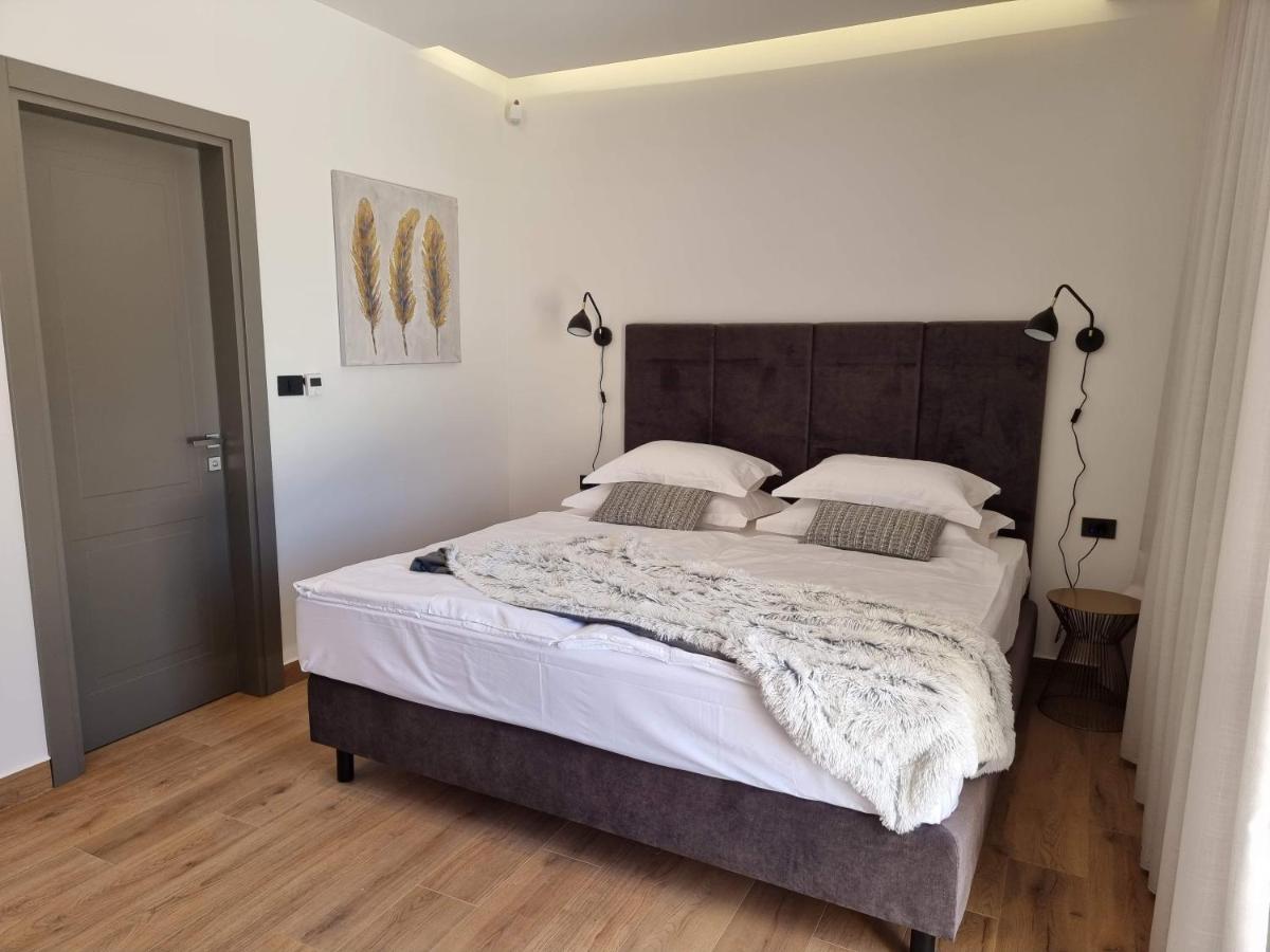 Luxury Villa Serena 2022 - With Heated Pool Cukrici 외부 사진